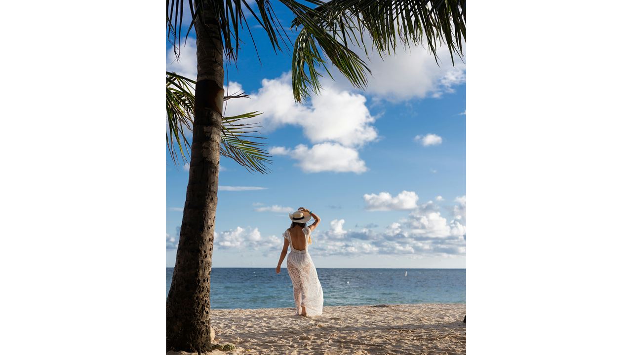 Nascer Do Sol Na Ilha E Ioga foto 6