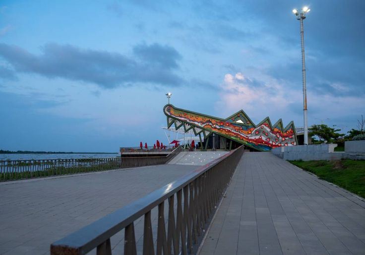 Guided Sunset Walk Along The Magdalena River Boardwalk foto 5