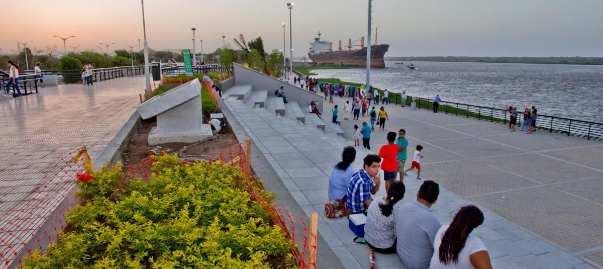 Guided Sunset Walk Along The Magdalena River Boardwalk foto 2