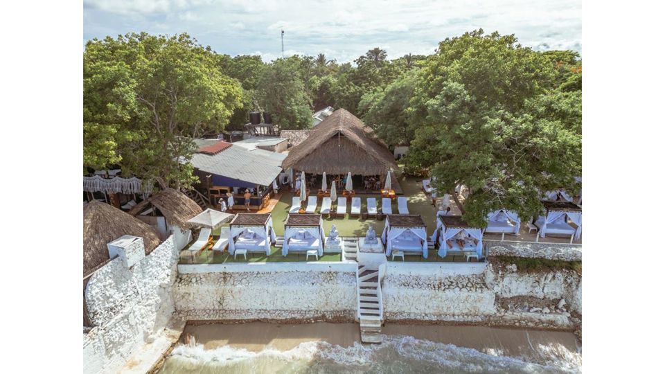 Day Pass At Bora Bora Beach Club foto 2