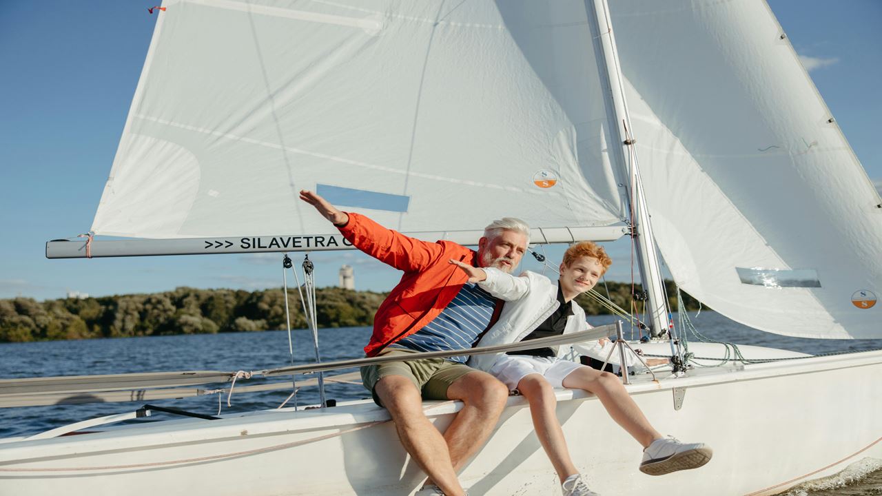 Paseo En Velero Al Atardecer foto 6