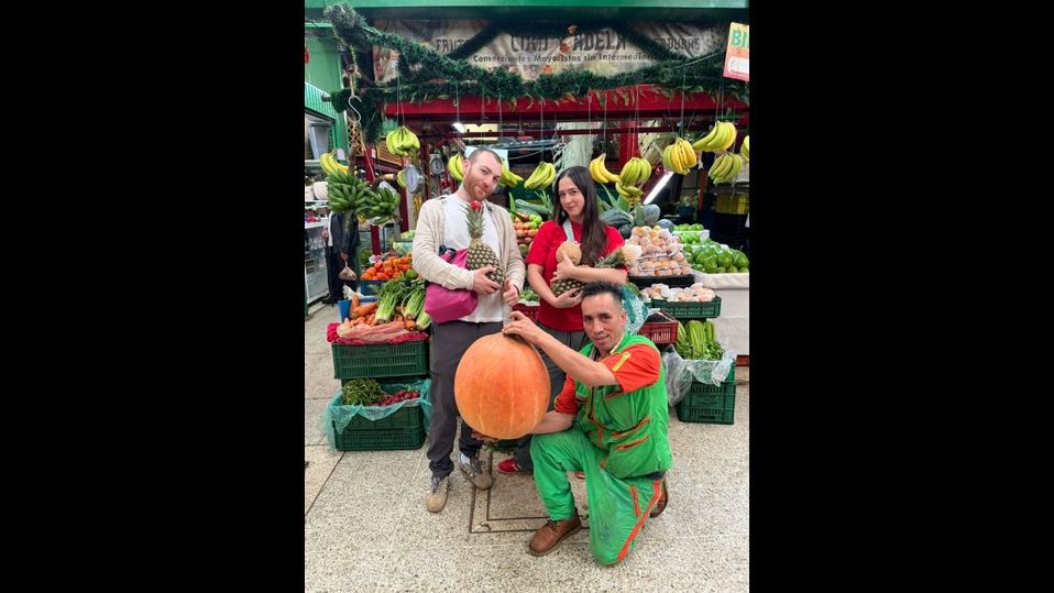 Flavors Of Colombia: Brunch Tour In Paloquemao foto 5