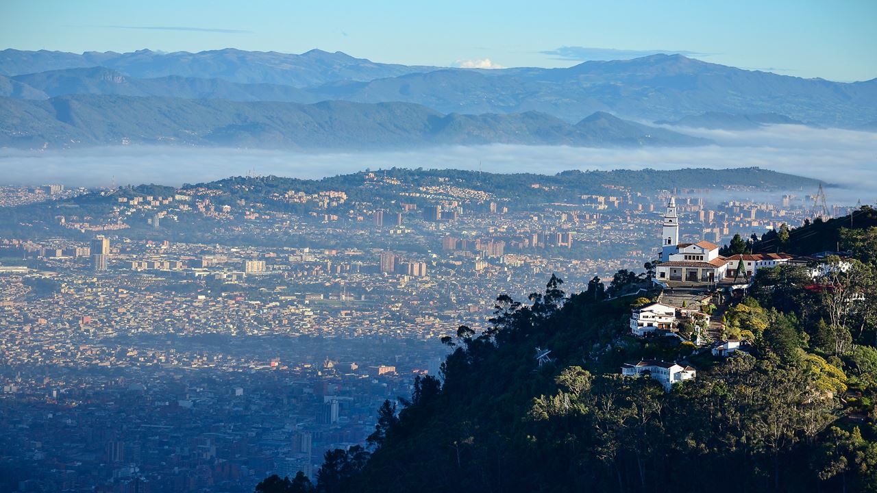 Tour A Caballo Por Los Cerros Orientales De Bogotá foto 2