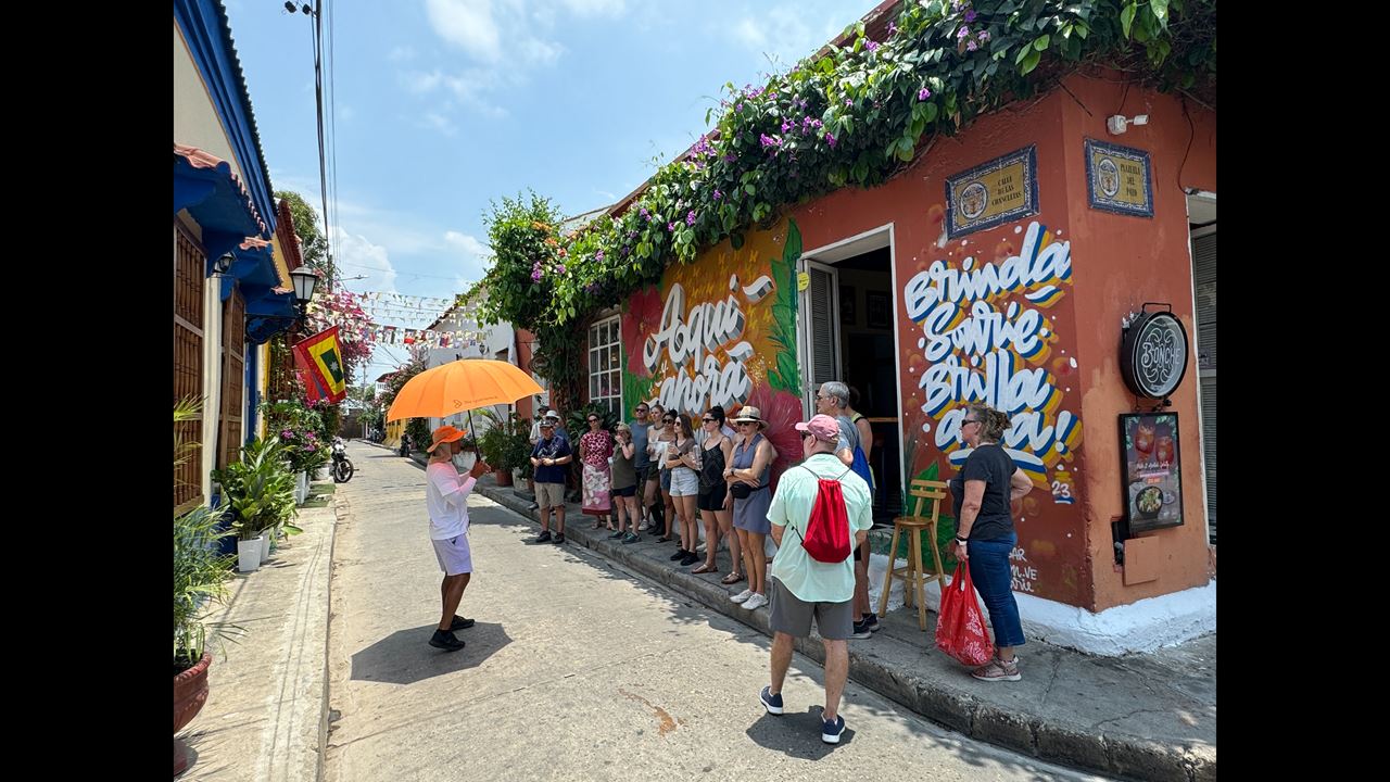 Passeio A Pé Compartilhado Pelo Centro Histórico E Getsêmani foto 5