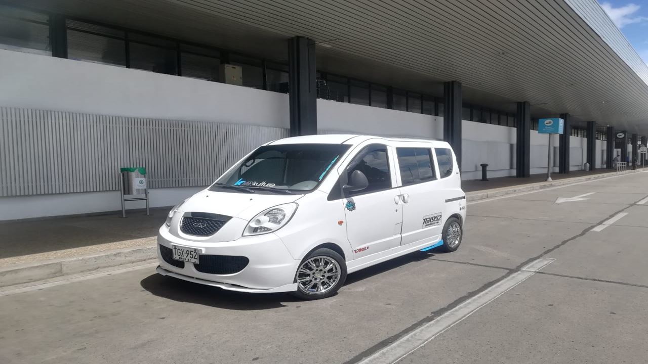 Transfert Privé De Départ : De L`hôtel À L`aéroport El Dorado foto 3