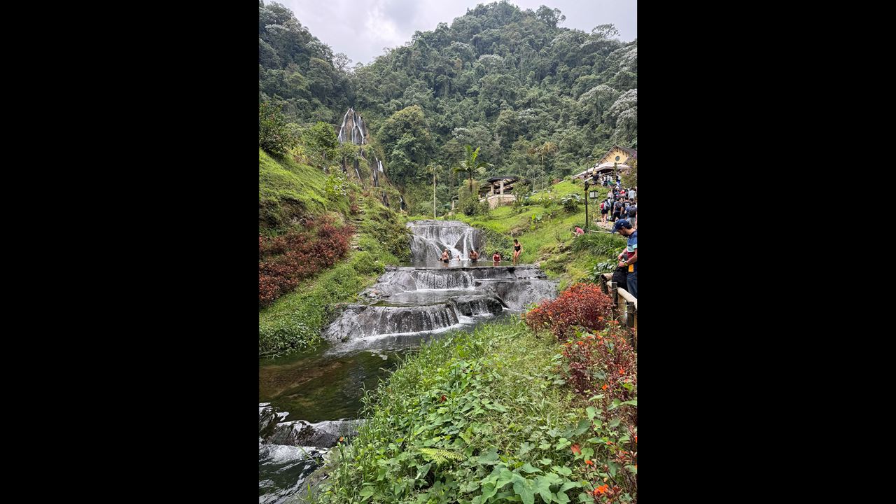 Passeio Às Termas De Santa Rosa De Cabal foto 3