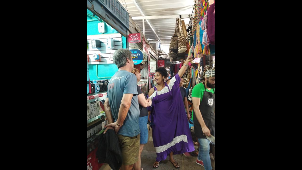 Tour De Compras Por El Mercado De Artesanías Wayuu foto 4