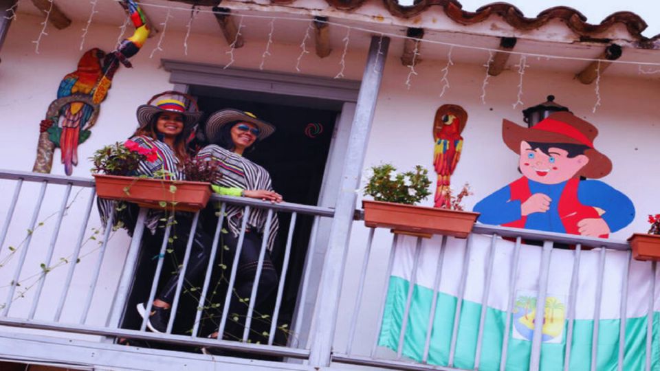 Group Visit To Guatapé El Peñol foto 5