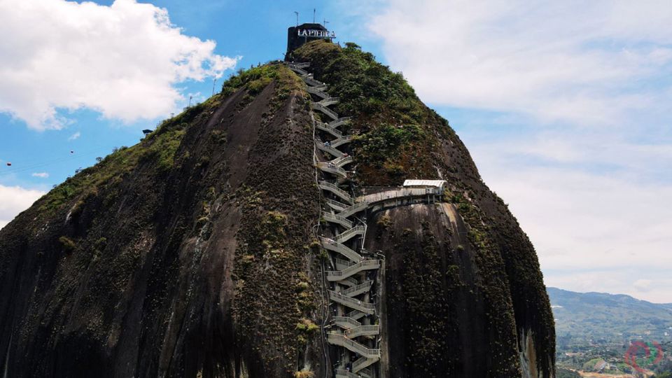 Group Visit To Guatapé El Peñol foto 7